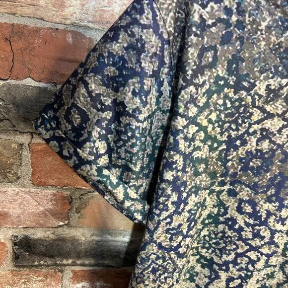 5 for $25🔥Pixie Lady Cuffed Sleeve V-Neck Multi-Color T-Shirt XL - Picture 3 of 6